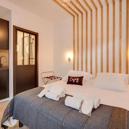 Stunning Near Canal St Martin - Divine Moon Apartment