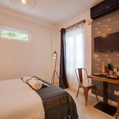 Apartment Stunning Near Canal St Martin - Divine Moon *
